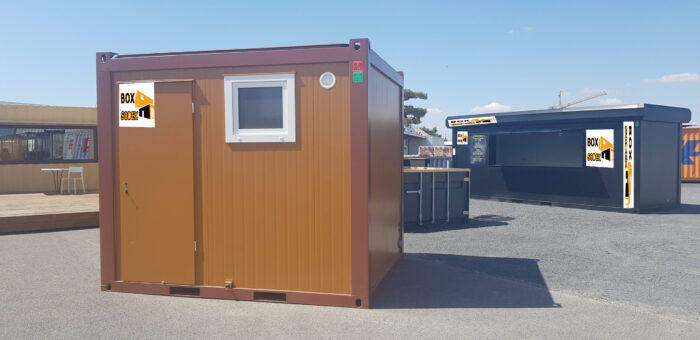 BATIMODULE 10′ Sanitaire (WC/ URINOIR /DOUCHE/LAVABOS)