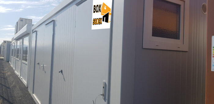 BATIMODULE 20′ Sanitaire (4 WC-1 WC PMR-2 URINOIRS-3 LAVABOS) – Image 5