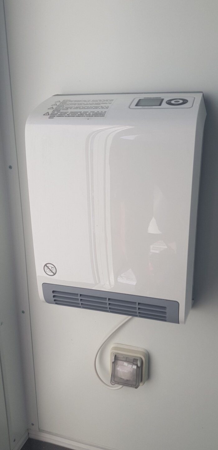 BATIMODULE 20′ Sanitaire (4 WC-1 WC PMR-2 URINOIRS-3 LAVABOS) – Image 5
