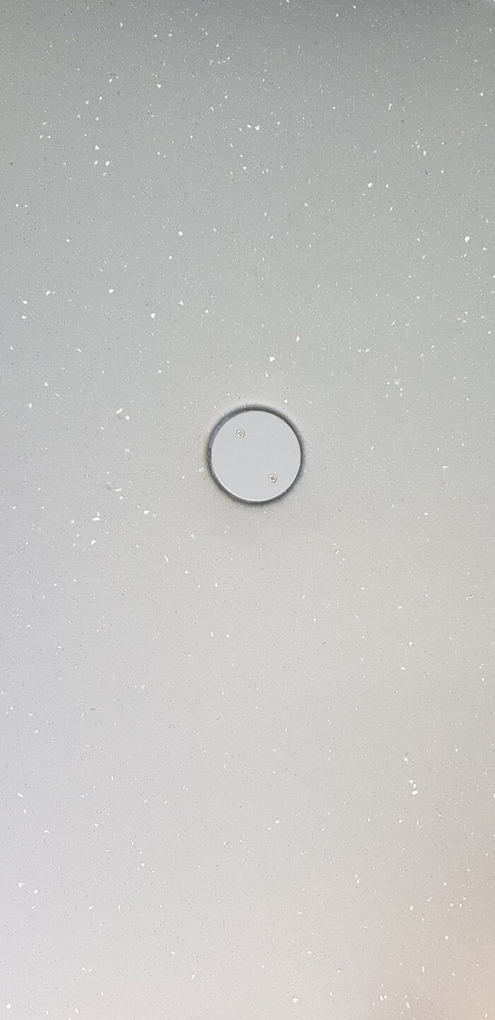 BATIMODULE 20′ Sanitaire (4 WC-1 WC PMR-2 URINOIRS-3 LAVABOS) – Image 6