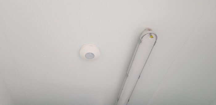 BATIMODULE 20′ Sanitaire (4 WC-1 WC PMR-2 URINOIRS-3 LAVABOS) – Image 14